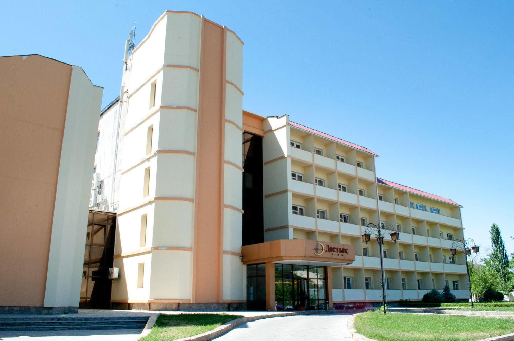Dostyk Hotel Shymkent Ngoại thất bức ảnh